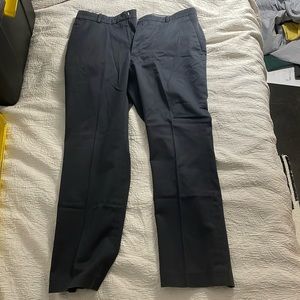 Perry Ellis 34x29 chinos